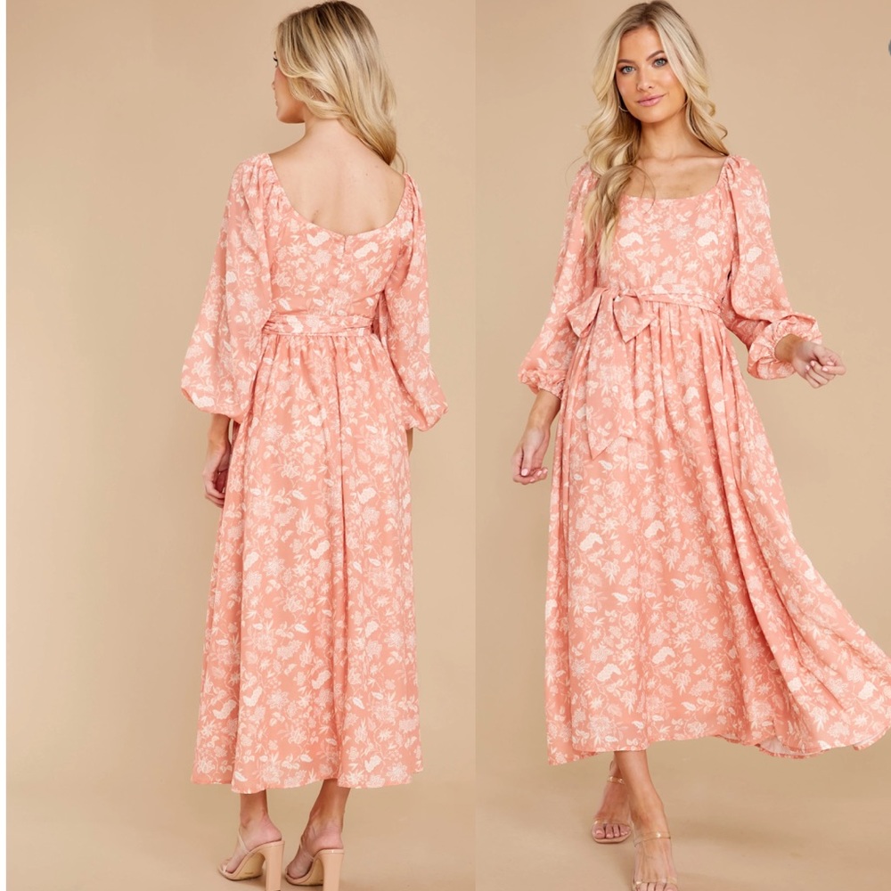 Aura | NWOT peach floral maxi dress with puffy sleeves and bow -XS
